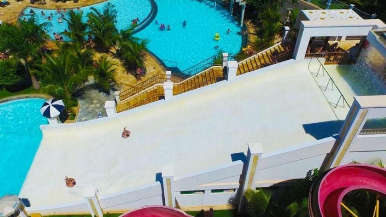 Lacqua Di Roma Com Piscina De Ondas Caldas Novas Esterno foto